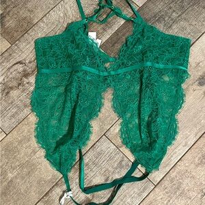 Victoria's Secret Emerald Green Lace Crotchless Panties Teddy Bra New XL